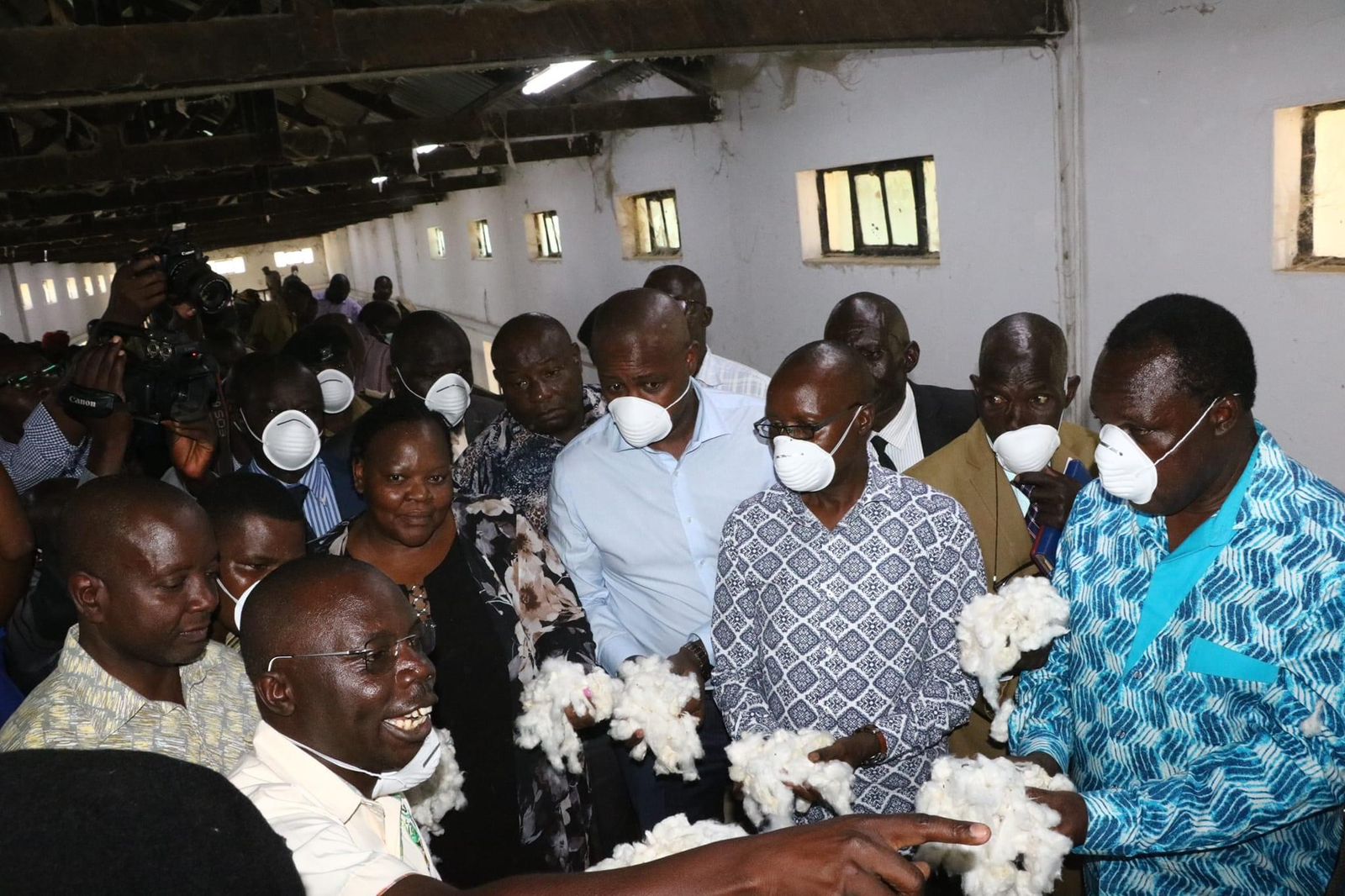 PS Kilemi presided over launch and distribution of BT Cotton Seed at Muluanda, Busia County.